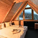 Josefova Bouda -resort Svaty Frantisek 招待所 4*